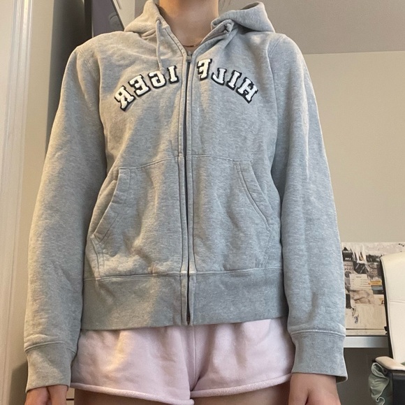 Grey Tommy Hilfiger Zip-Up Hoodie, with a tick wool inside - Picture 3 of 5